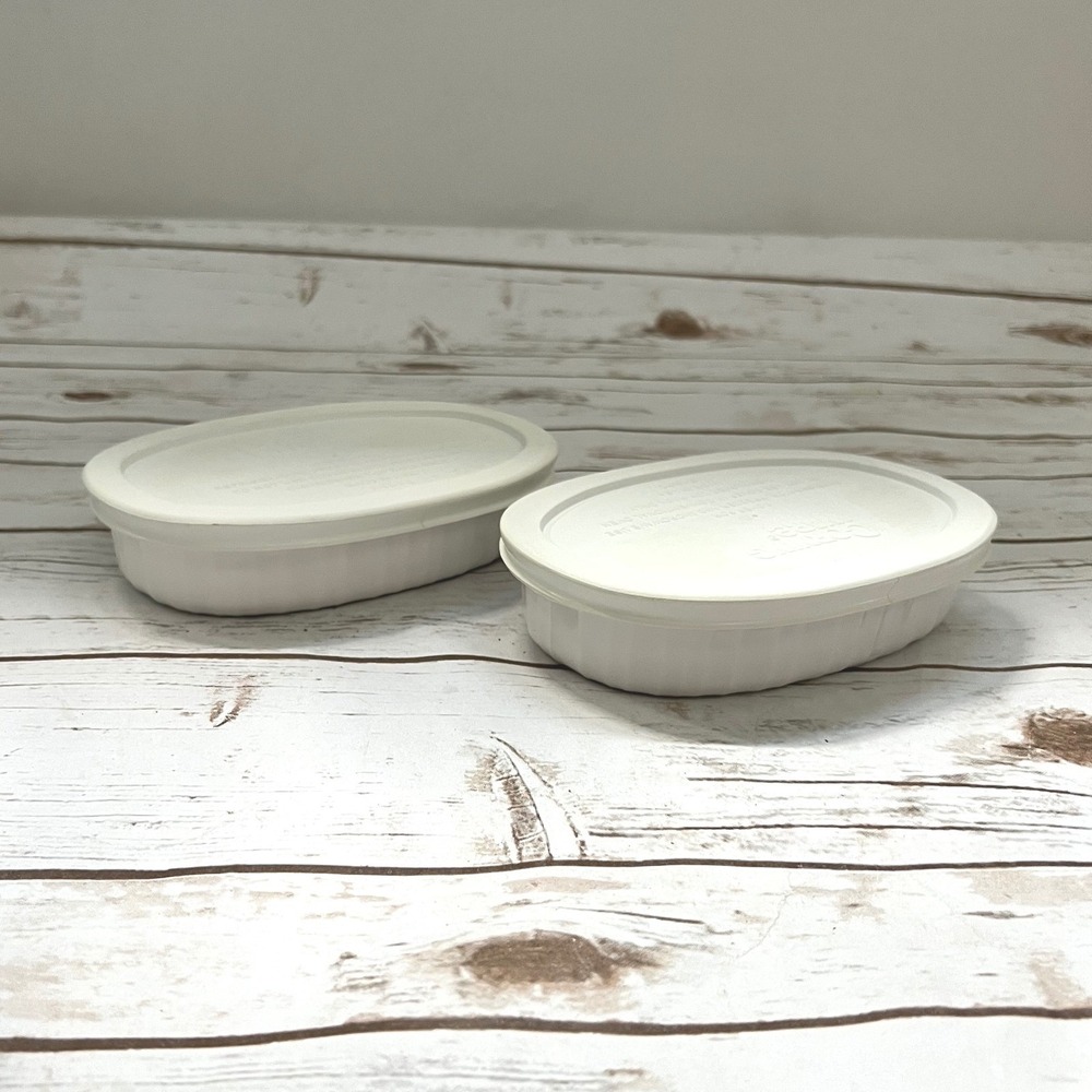 CorningWare French White Oval Ramekins F-15-B With Lids Set of 2 15oz